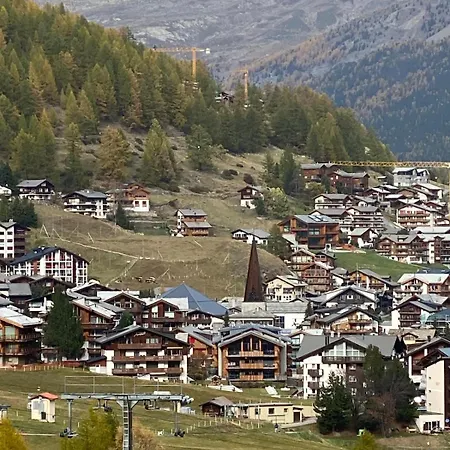 Lägenhet Allalin View *