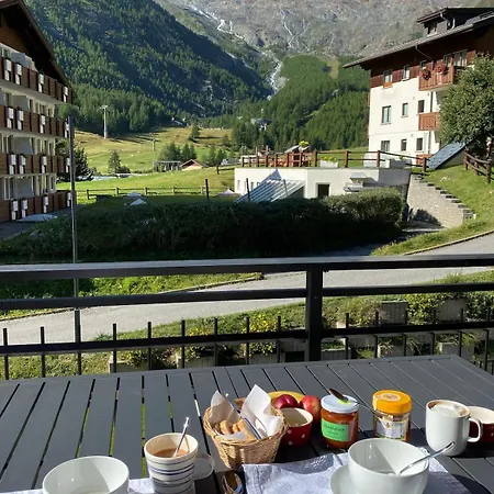 Allalin View Saas Fee